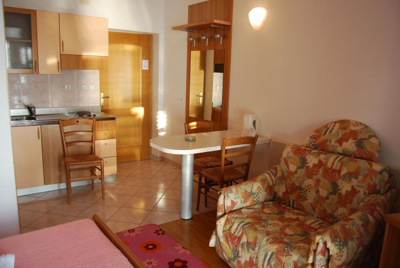 Villa Jerkan Podstrana Luaran gambar